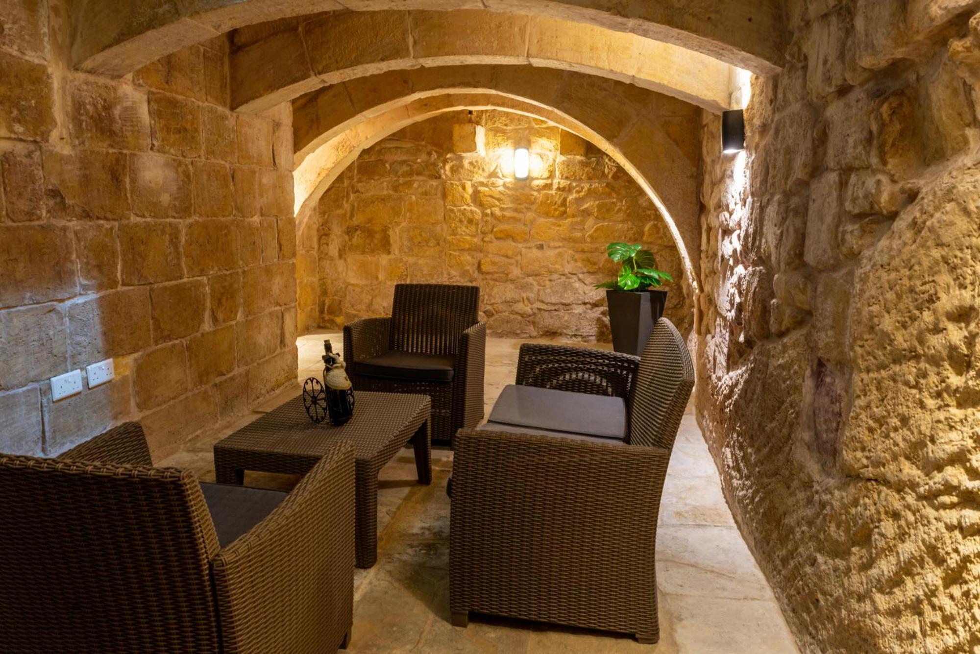 סנגלאה Great Siege Apartment מראה חיצוני תמונה