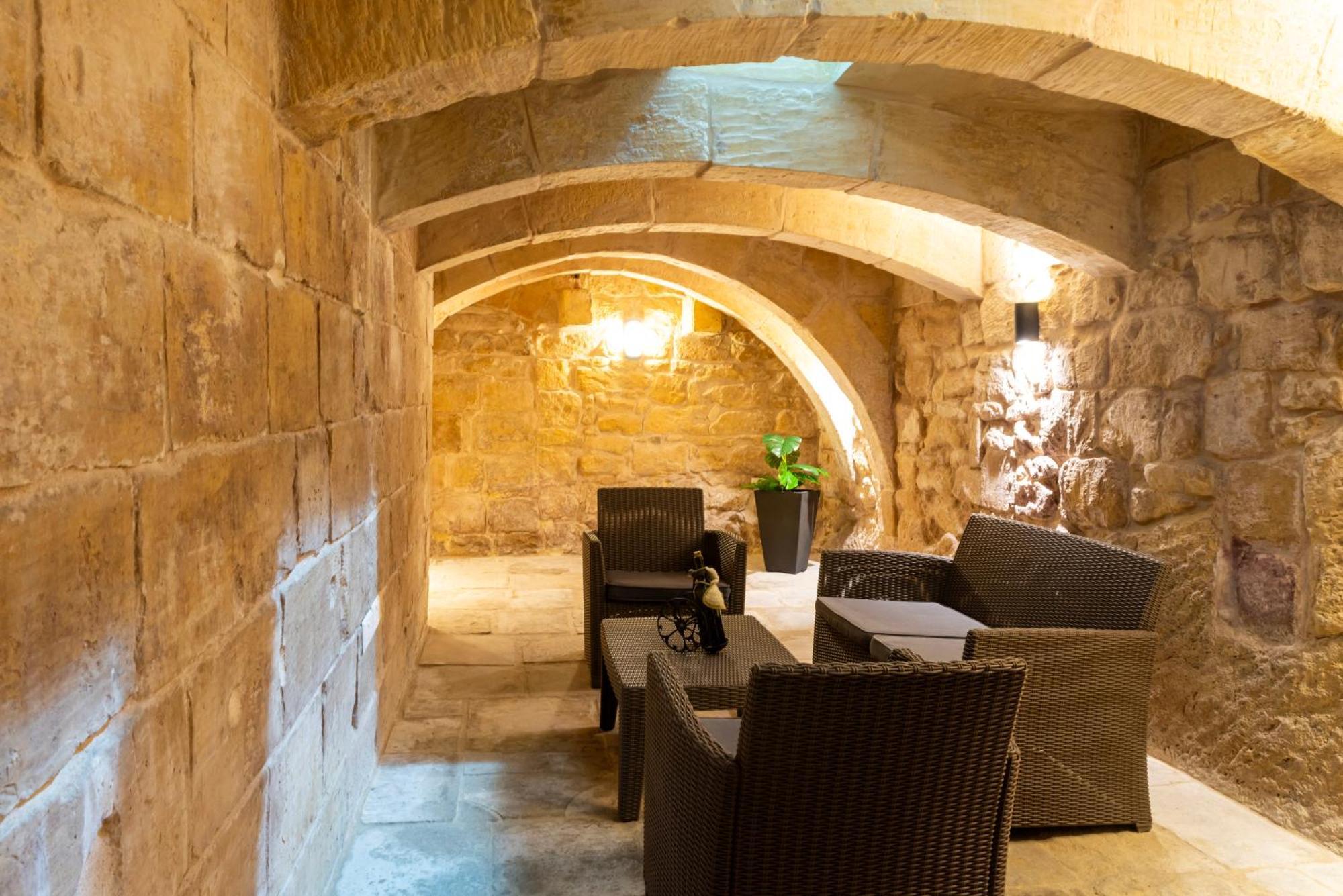 סנגלאה Great Siege Apartment מראה חיצוני תמונה