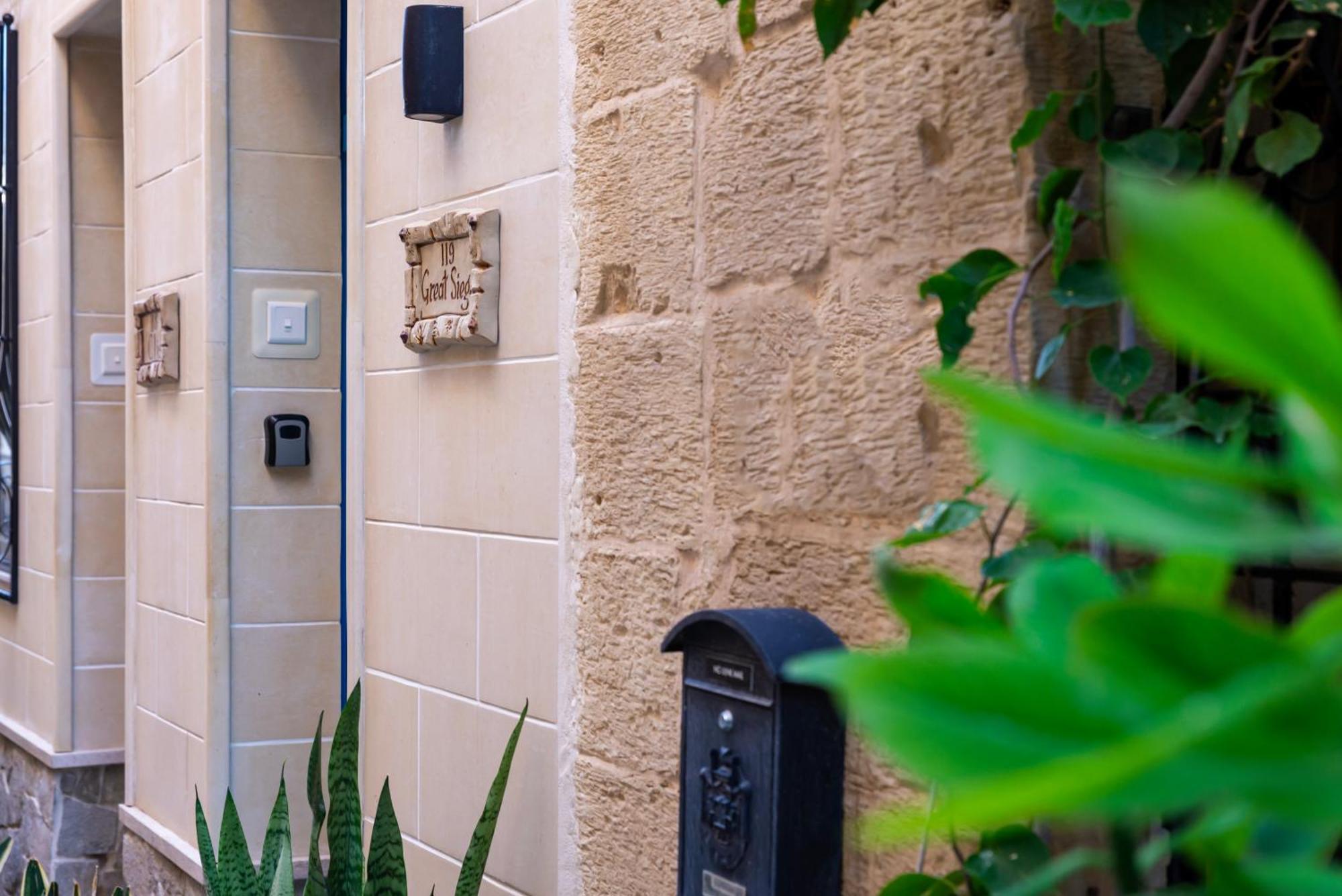 סנגלאה Great Siege Apartment מראה חיצוני תמונה